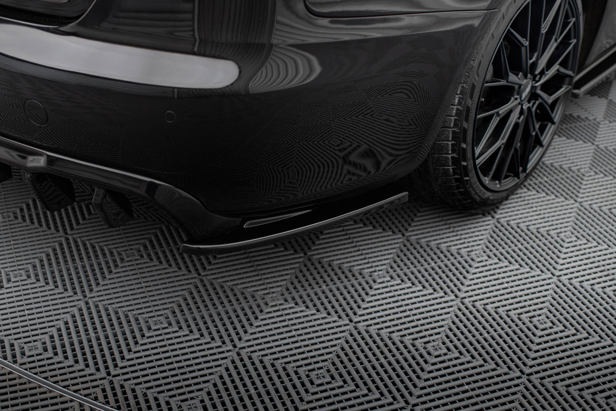 REAR SIDE SPLITTERS V.2 SUITABLE FOR AUDI A4 B8 – MAXTON DESIGN