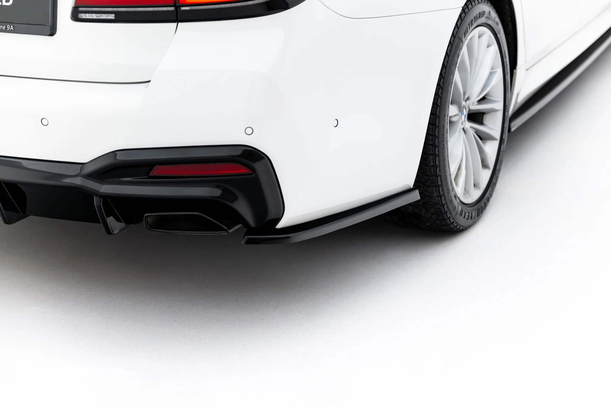 REAR SIDE SPLITTERS V.2 SUITABLE FOR BMW 5 M-PACK SEDAN / TOURING G30 / G31 / G30 FACELIFT / G31 FACELIFT – MAXTON DESIGN - 4