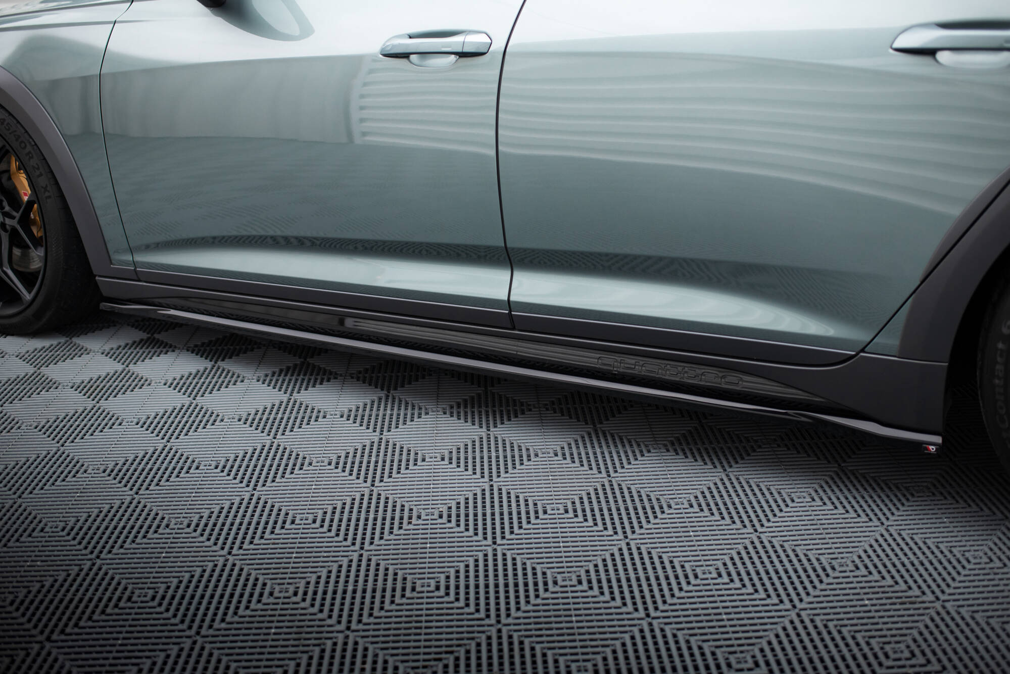 Side Skirts Diffusers Audi A6 Allroad C8 - 4