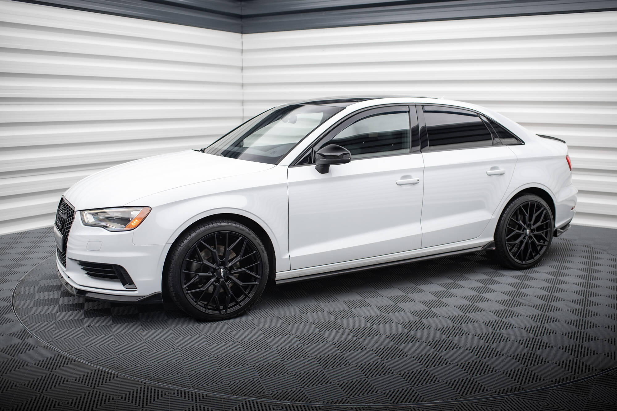 Side Skirts Diffusers Audi A3 Sedan 8V - 2