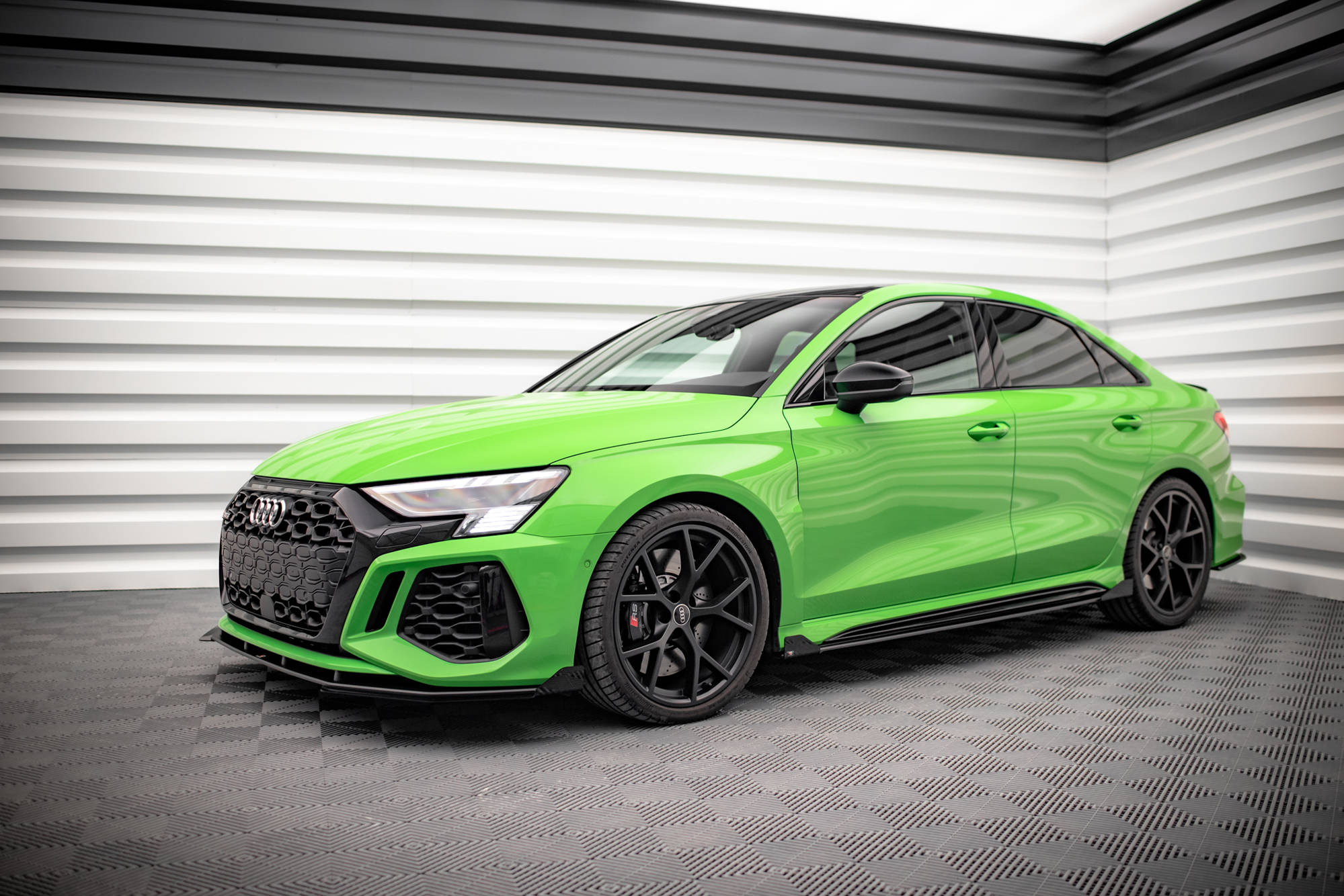 Side Flaps Audi RS3 Sedan 8Y - 3