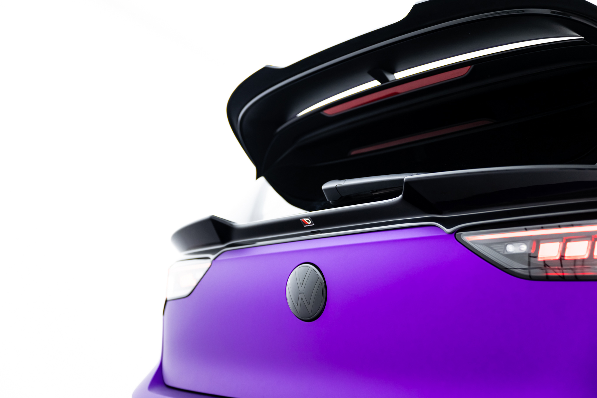 NEDRE VINGEXTENSION 3D TILL VOLKSWAGEN GOLF R MK8 FACELIFT – MAXTON DESIGN - 4