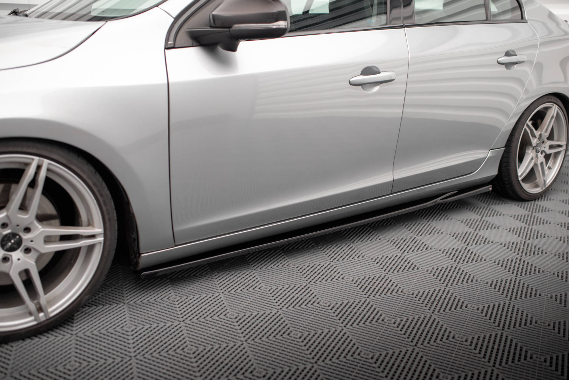 Side Skirts Diffusers Volvo S60 R-Design Mk2 - 6