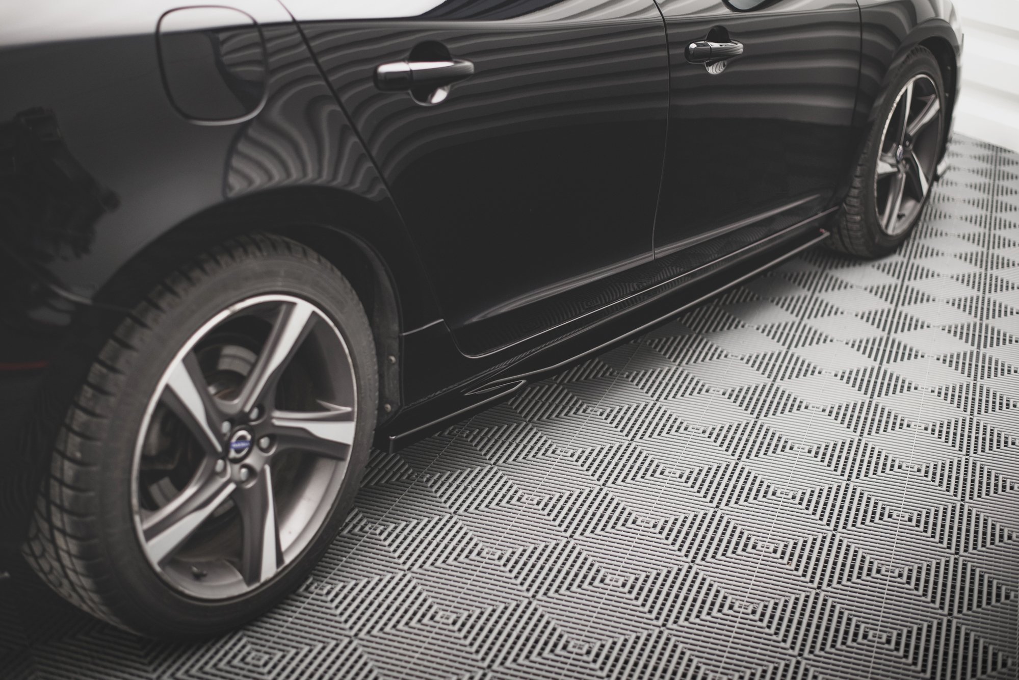 Side Skirts Diffusers Volvo S60 R-Design Mk2 - 2