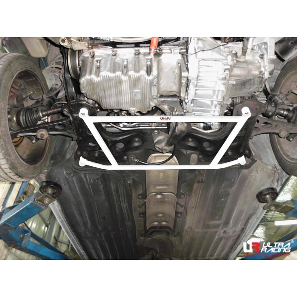 FIAT BRAVO 1.8 95-01 ULTRARACING 4-POINT FRONT LOWER BRACE
