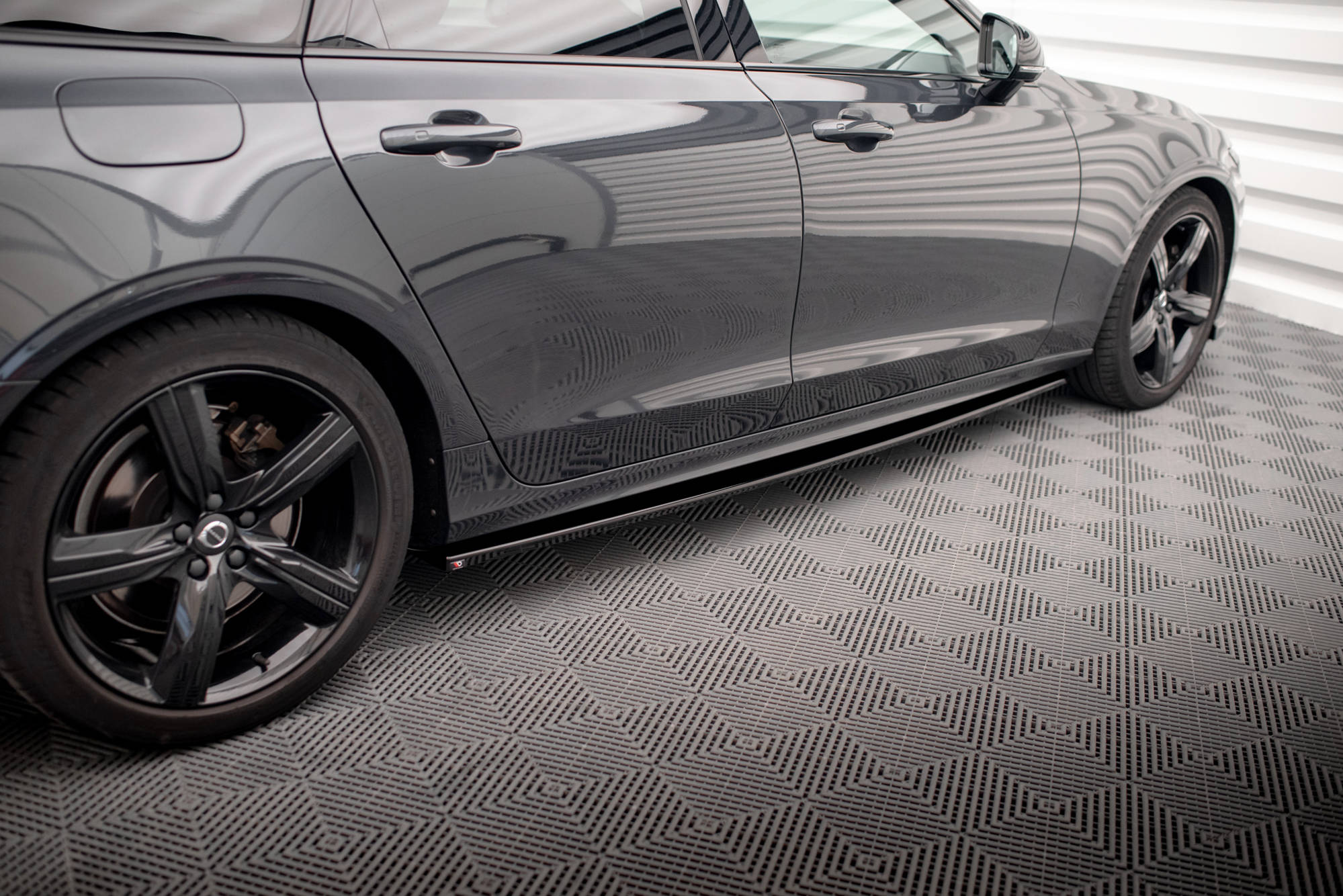 Side Skirts Diffusers Volvo V90 / S90 R-Design Mk2 - 2