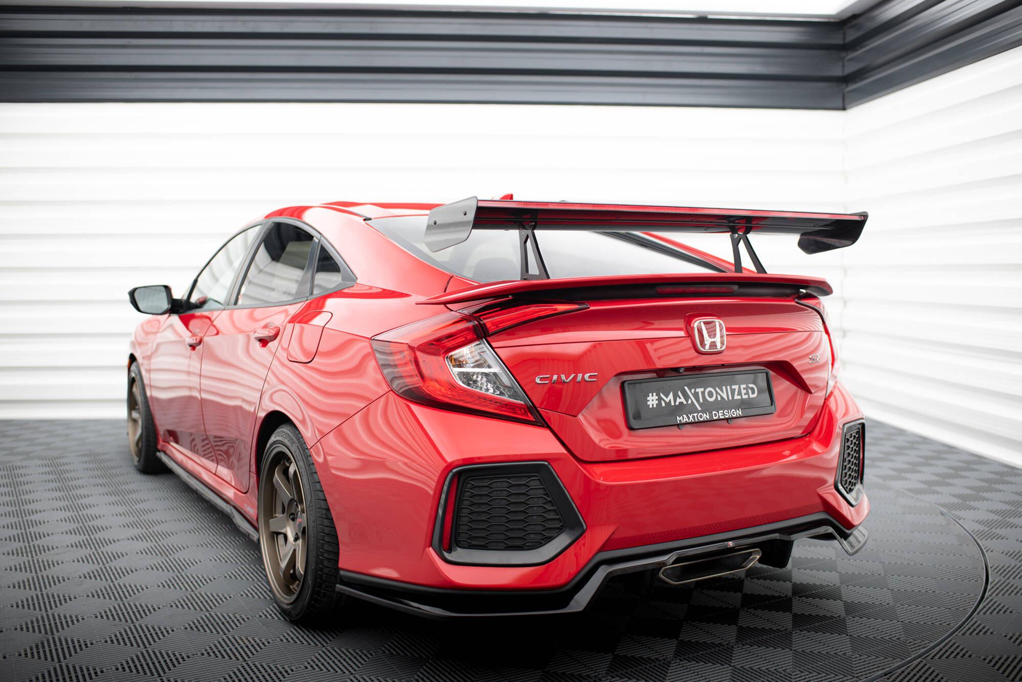 CARBON SPOILER WITH UPPER SWAN MOUNTING + LED SUITABLE FOR HONDA CIVIC SI MK10 – MAXTON DESIGN - 11