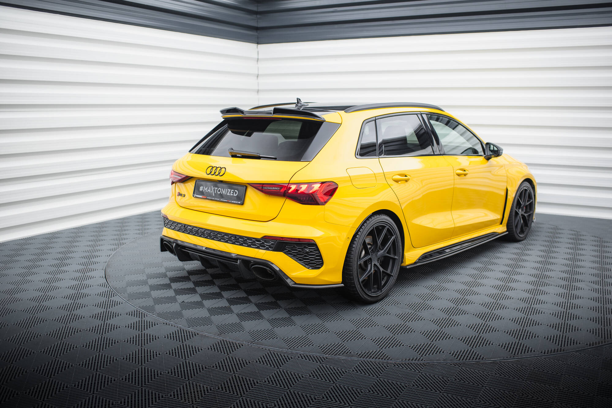 Carbon Fiber Rear Side Splitters Audi RS3 Sportback 8Y - 7