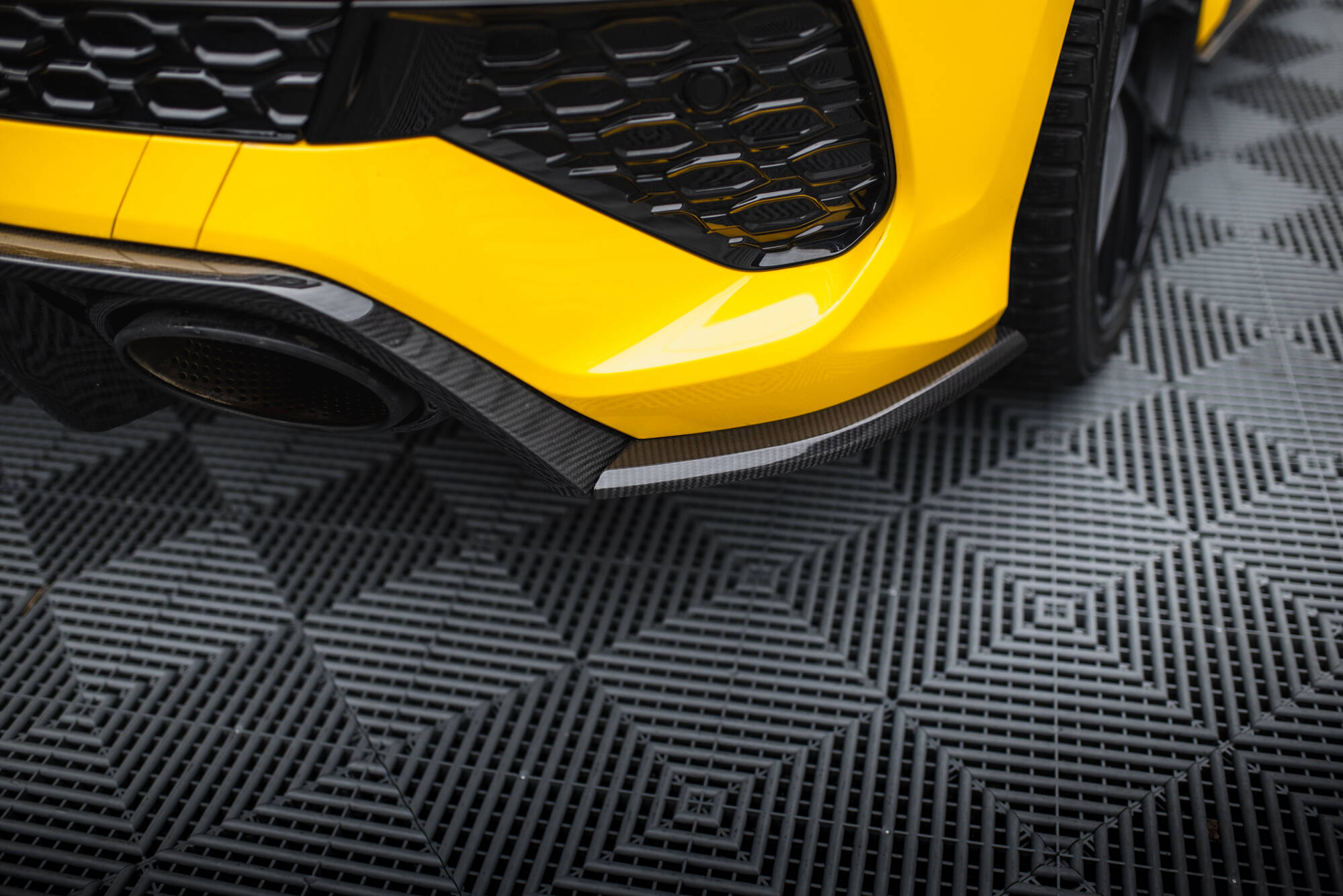 Carbon Fiber Rear Side Splitters Audi RS3 Sportback 8Y - 6