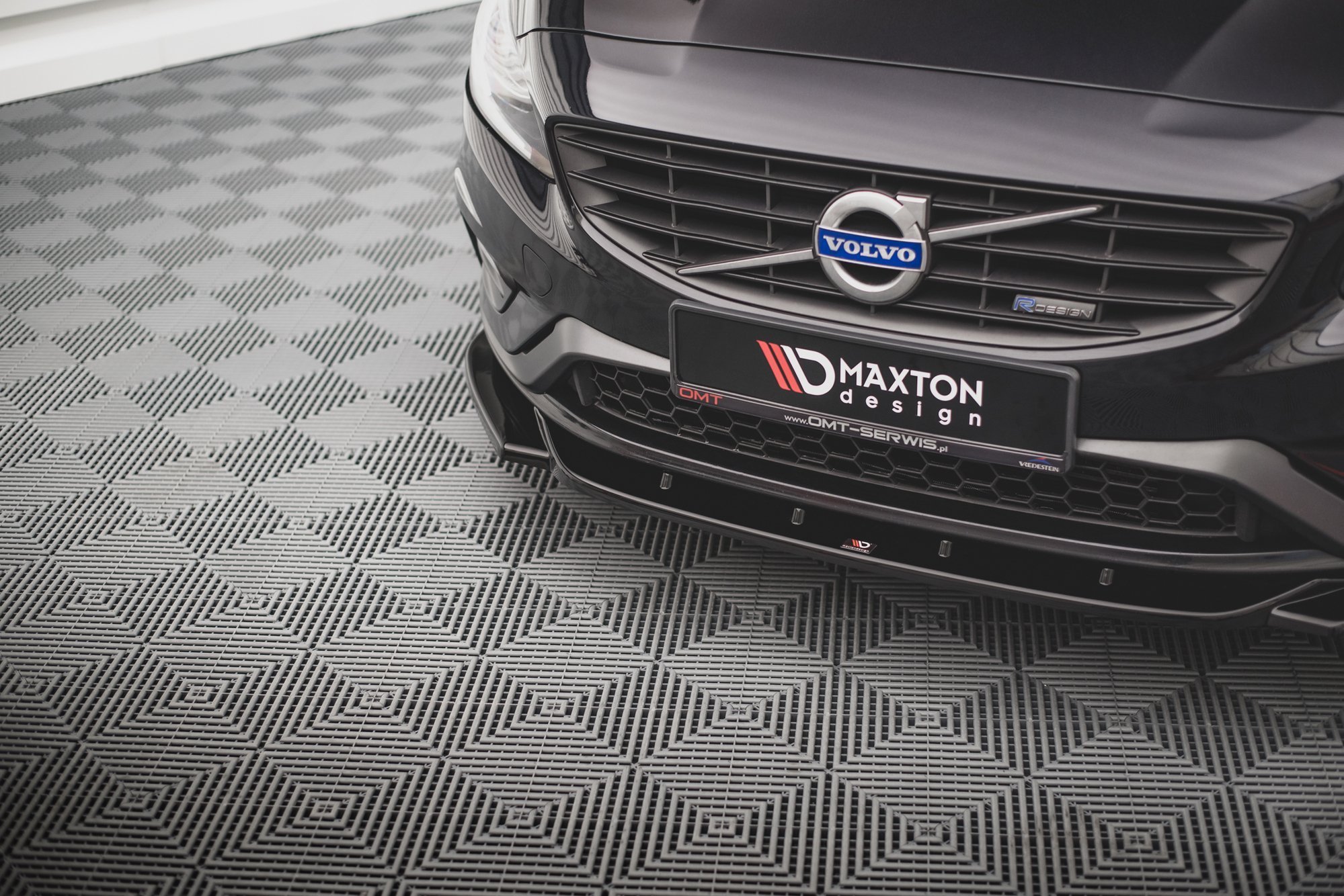 Front Splitter V2 Volvo S60 R-design MK2 (2014-2018) - 2