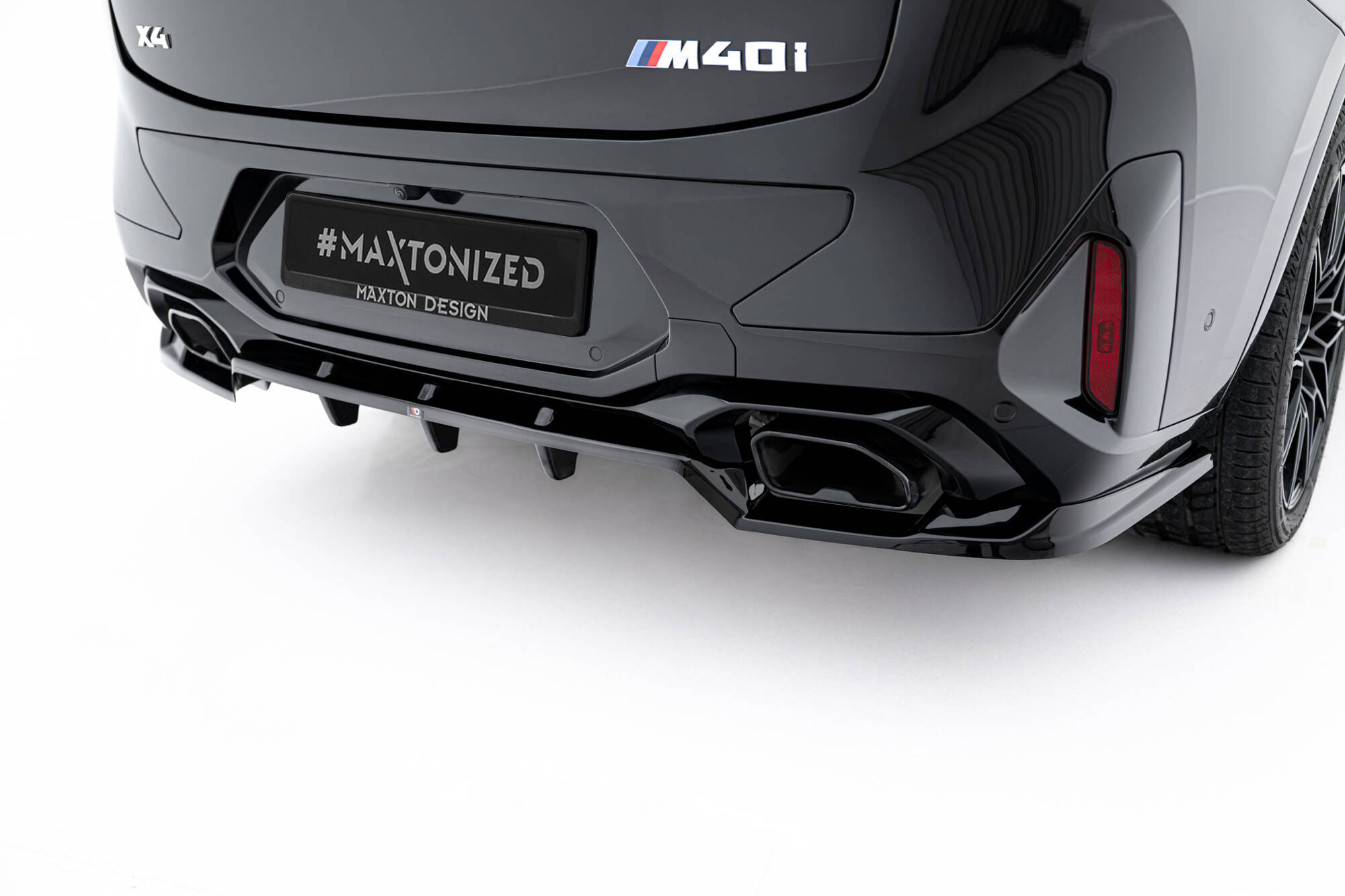 REAR SPLITTER (WITH VERTICAL BARS) V.2 SUITABLE FOR BMW X4 M-PACK G02 FACELIFT – MAXTON DESIGN - 2