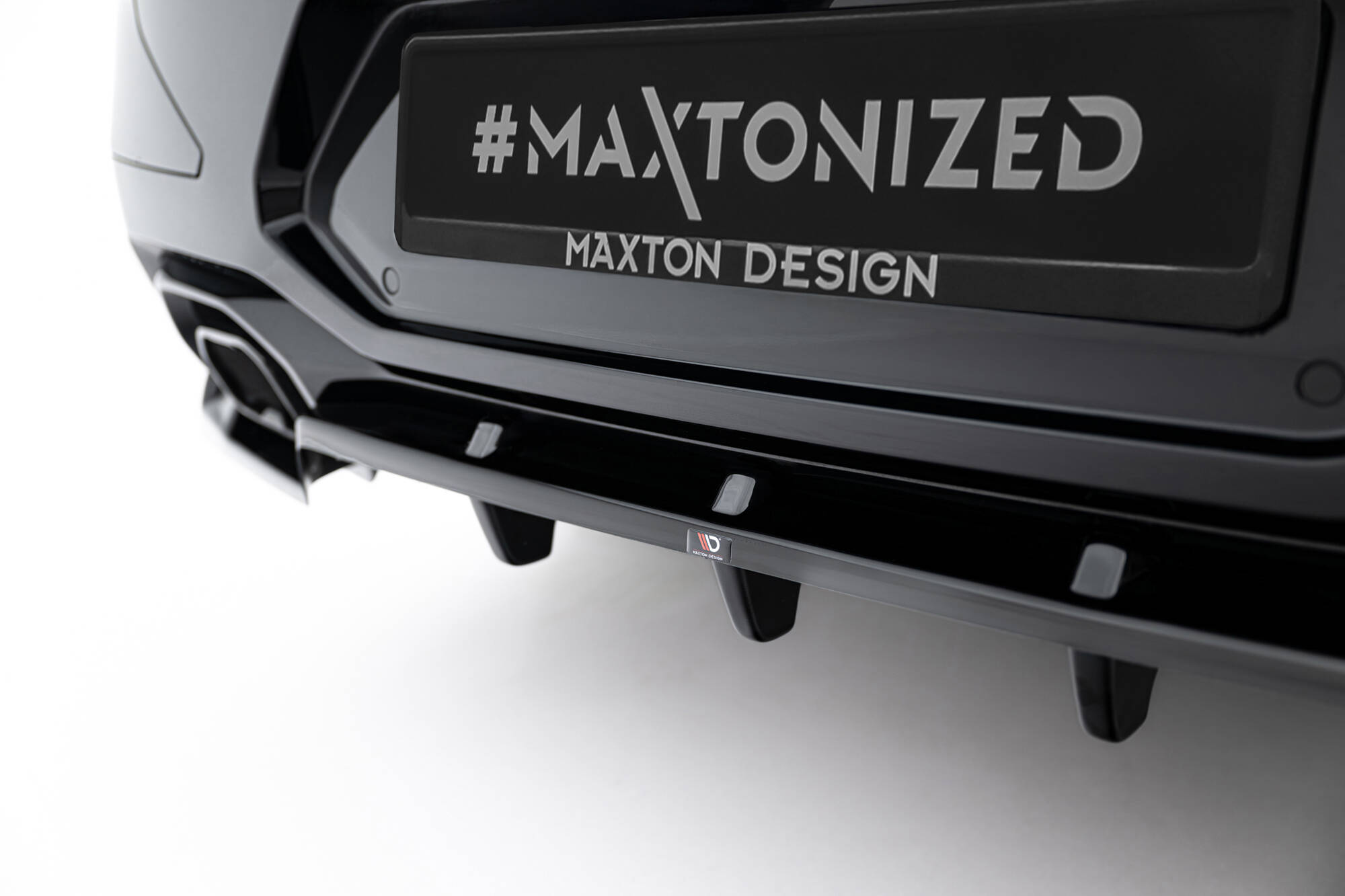 REAR SPLITTER (WITH VERTICAL BARS) V.2 SUITABLE FOR BMW X4 M-PACK G02 FACELIFT – MAXTON DESIGN - 5
