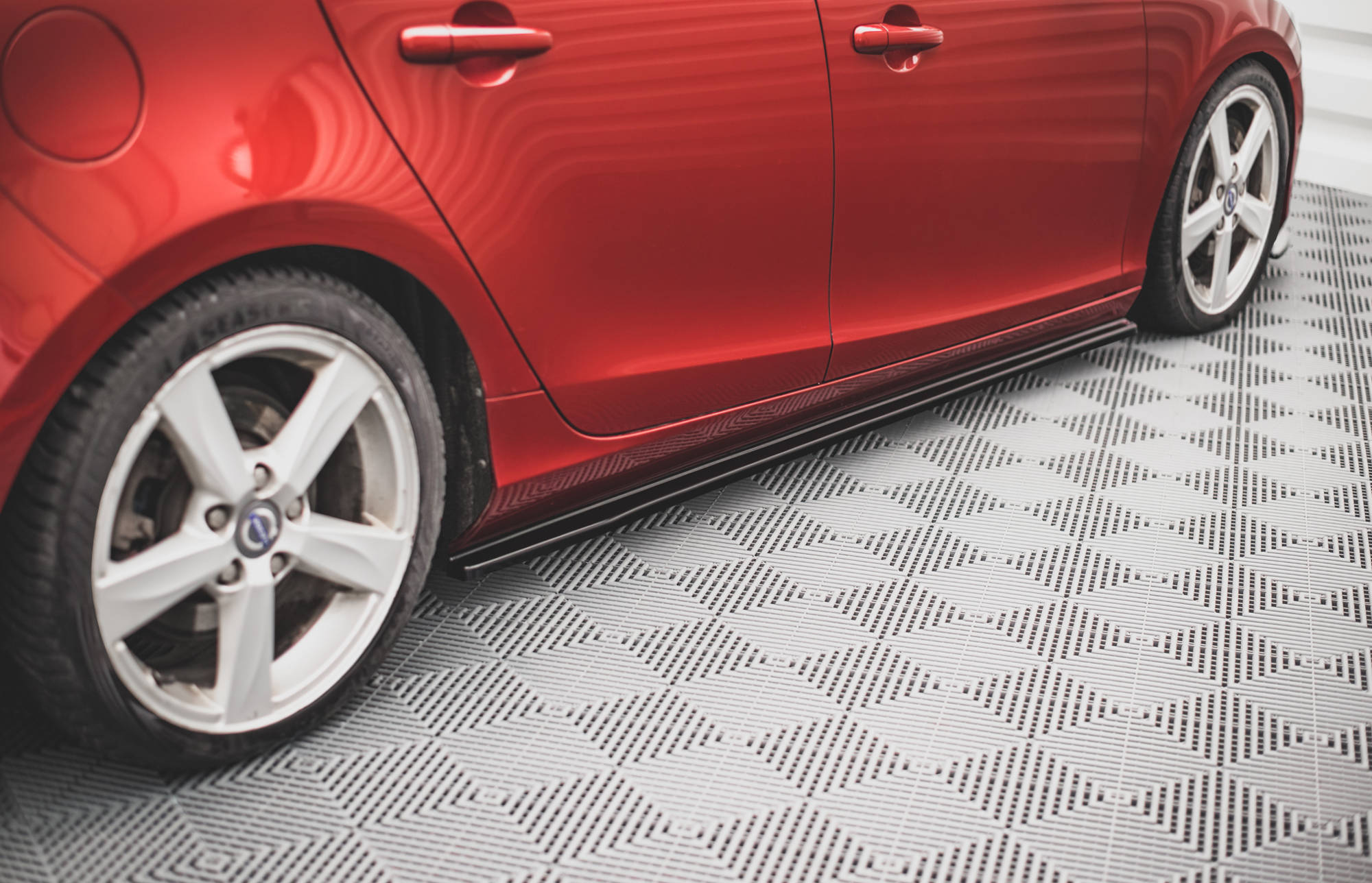 Side Skirts Diffusers Volvo V40 (2012-2019) - 2