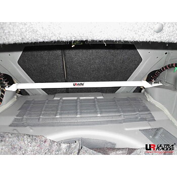 CADILLAC CTS 3.6 07+ ULTRARACING 2-POINT REAR UPPER STRUTBAR