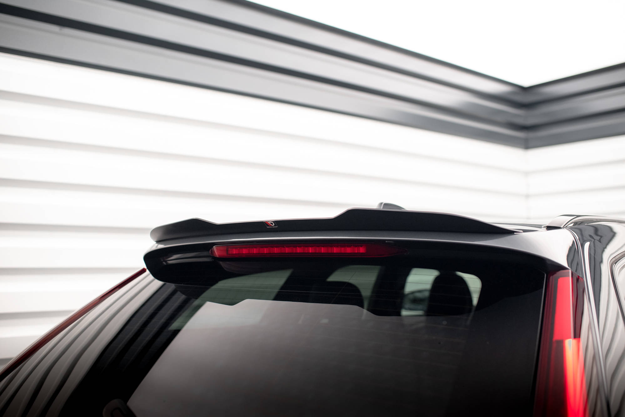 Spoiler CAP Volvo V90 R-Design Mk2 - 2