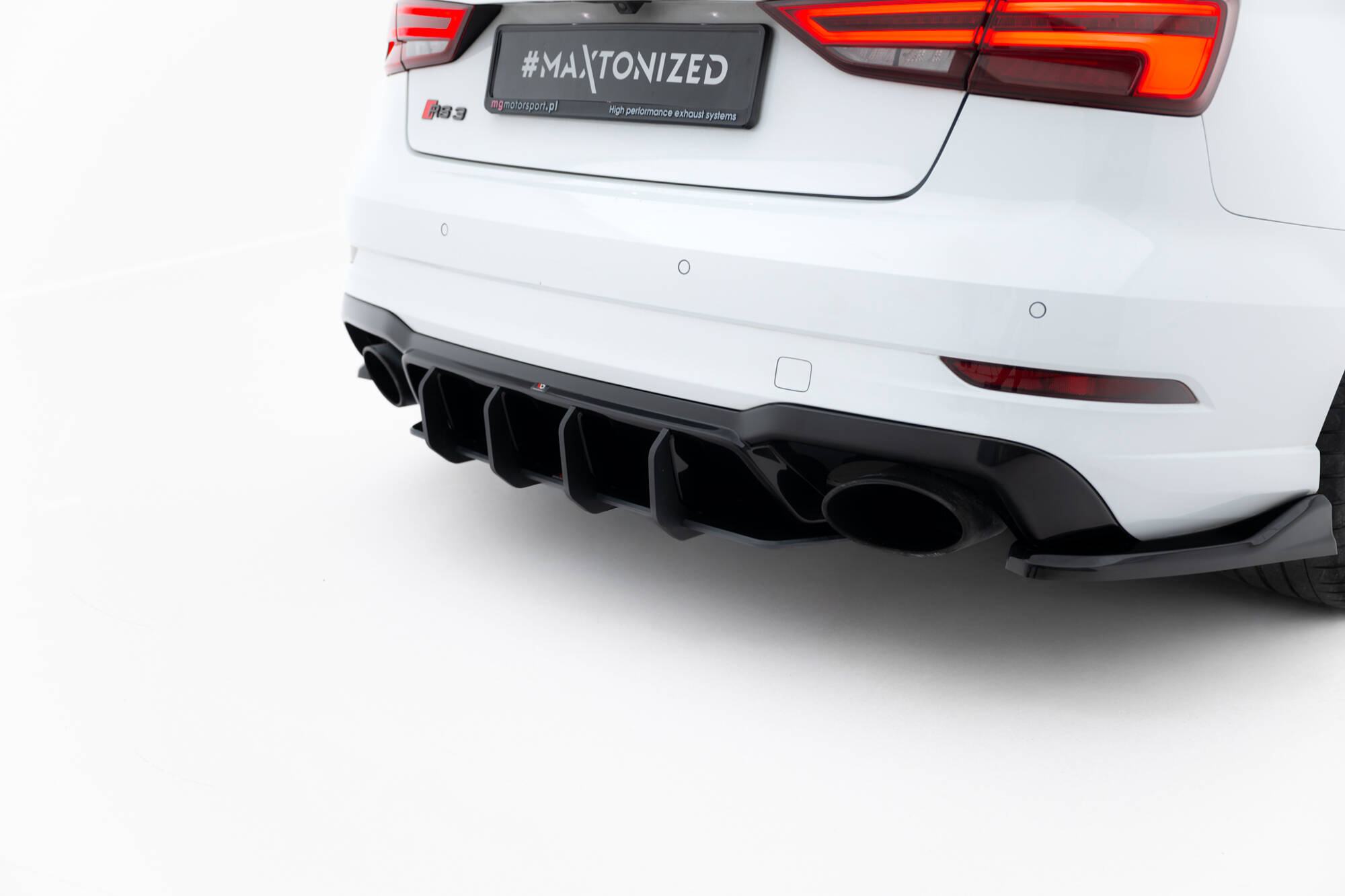 STREET PRO REAR DIFFUSER V.2 SUITABLE FOR AUDI RS3 SEDAN 8V FACELIFT – MAXTON DESIGN - 3
