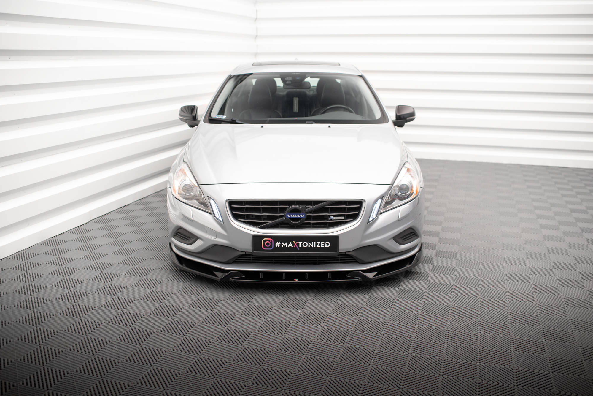 FRONT SPLITTER V.1 SUITABLE FOR VOLVO S60 R-DESIGN MK2 – MAXTON DESIGN - 3