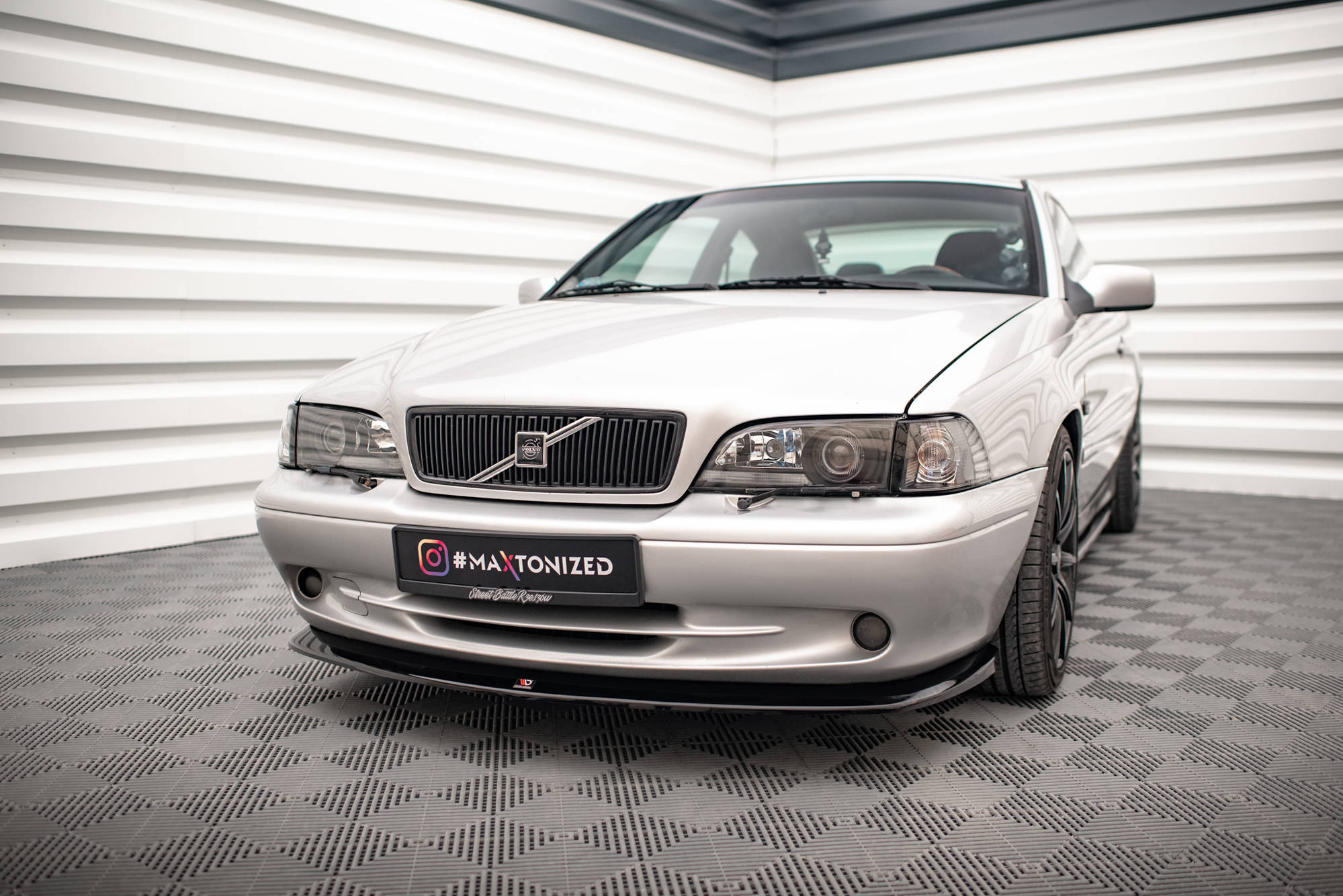 Front Splitter V.1 Volvo C70 Mk1 - 3