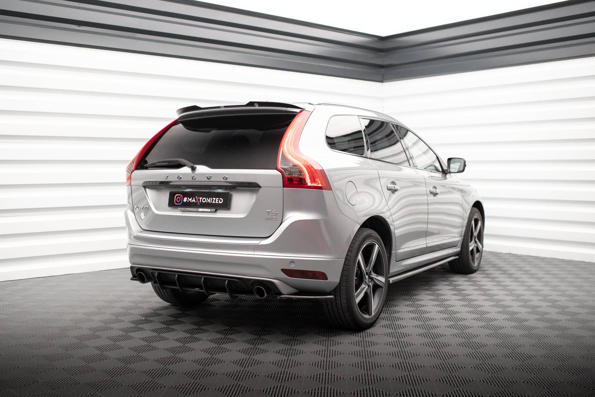Spoiler CAP Volvo XC60 R-Design Mk1 Facelift - 3