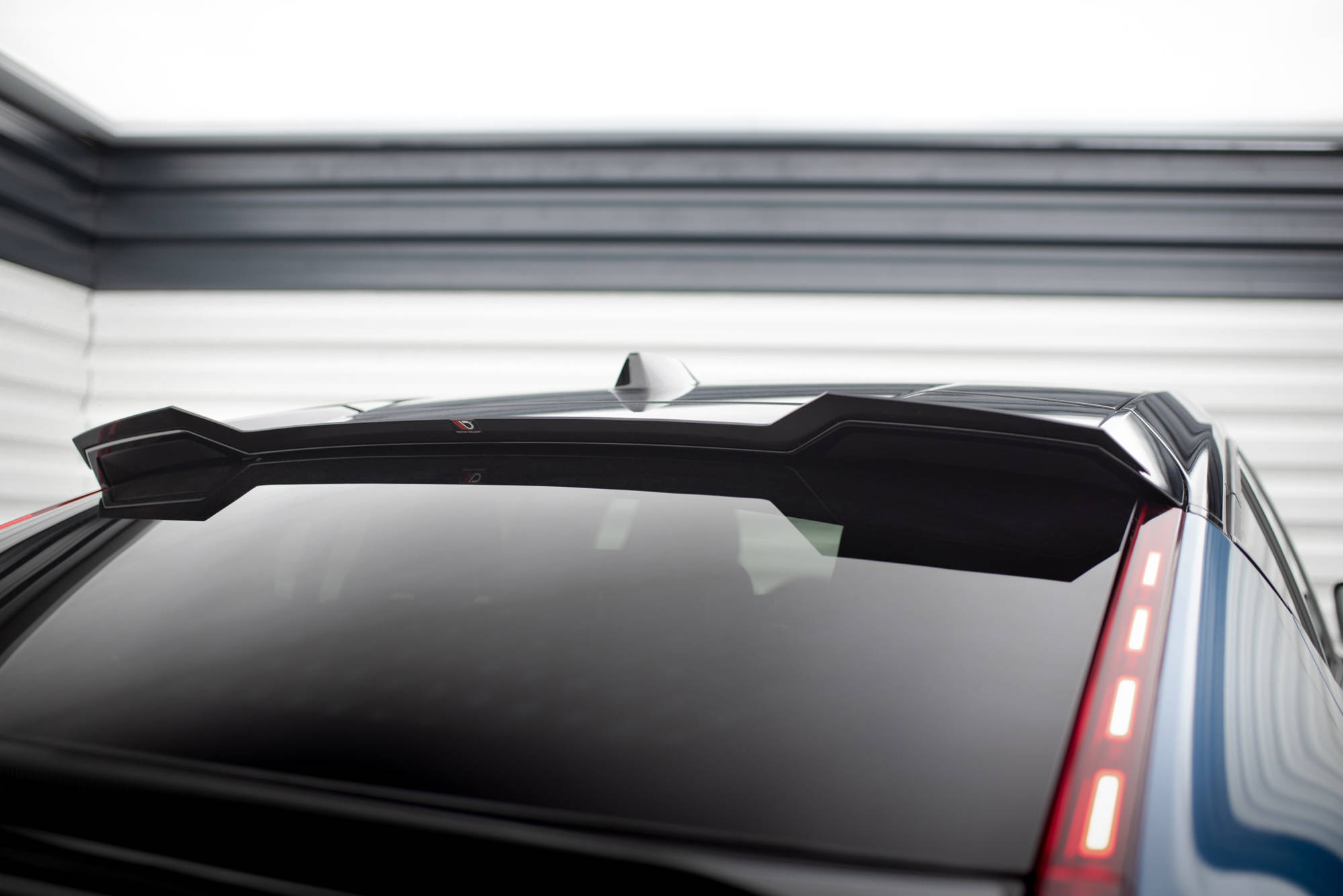Spoiler CAP Volvo C40 Mk1 - 3