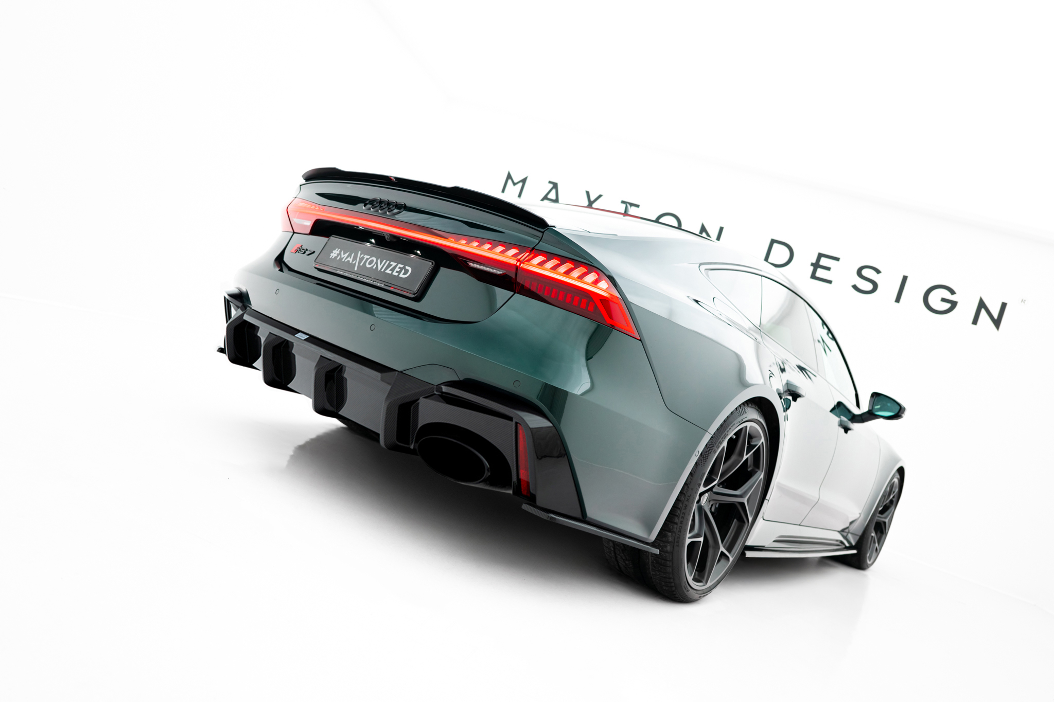 PREPREG CARBON FIBER REAR DIFFUSER SUITABLE FOR AUDI RS7 C8 (VERSION WITH TOWBAR) – MAXTON DESIGN - 3