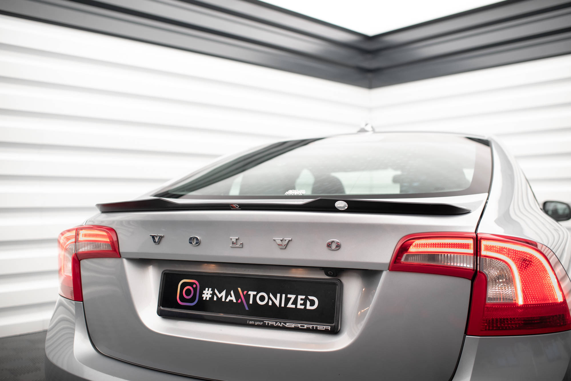 Spoiler CAP Volvo S60 R-Design Mk2 - 3