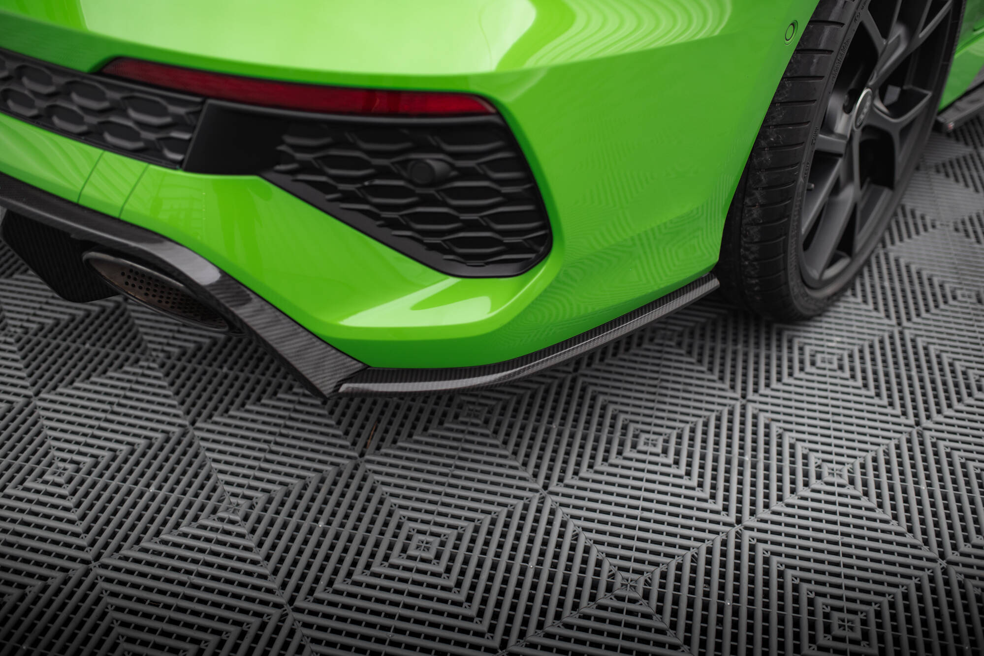 Carbon Fiber Rear Side Splitters V.2 Audi RS3 Sedan 8Y - 4