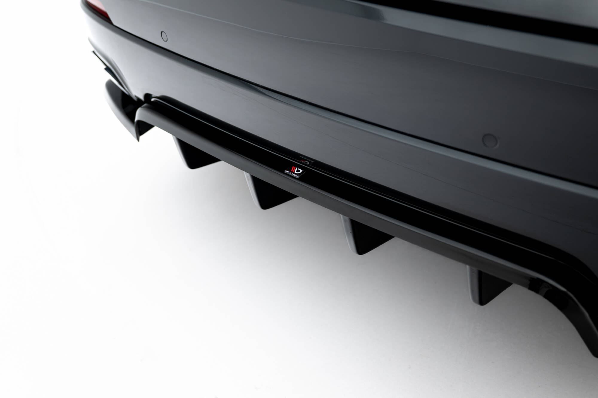 REAR SPLITTER (WITH VERTICAL BARS) SUITABLE FOR MASERATI LEVANTE GT MK1 FACELIFT – MAXTON DESIGN - 3