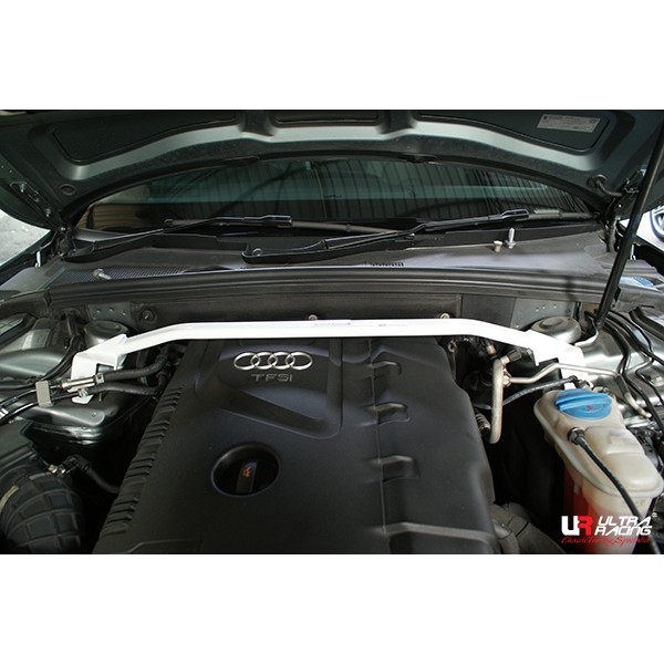 AUDI A5 2.0T 07+ 8T ULTRARACING 2PUNKTS FRÄMRE ÖVRE FJÄDERBENSSTAG