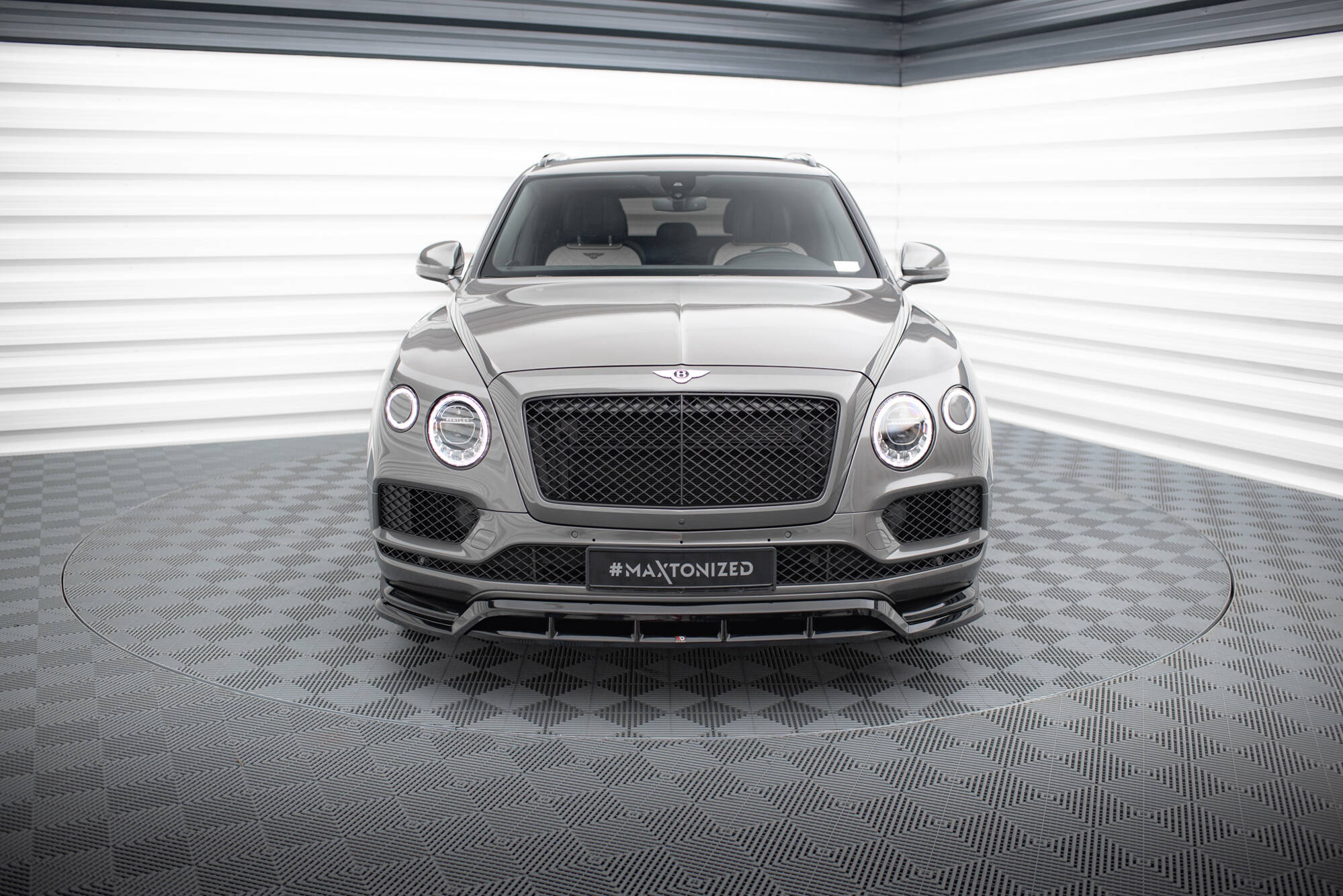 Front Splitter Bentley Bentayga Mk1 - 2
