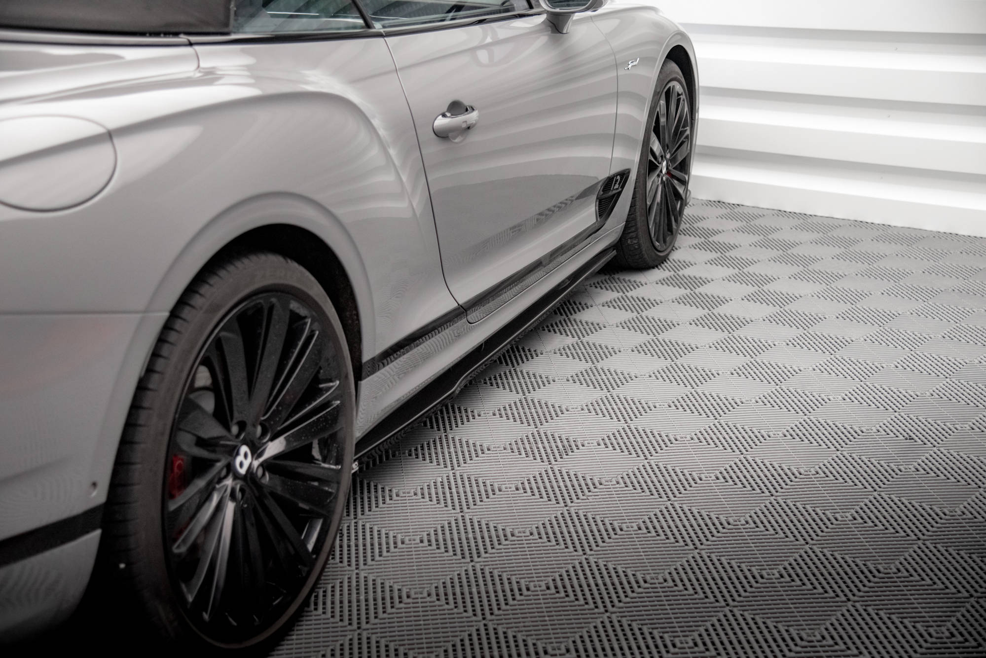 Side Skirts Diffusers Bentley Continental GT Mk3 - 2