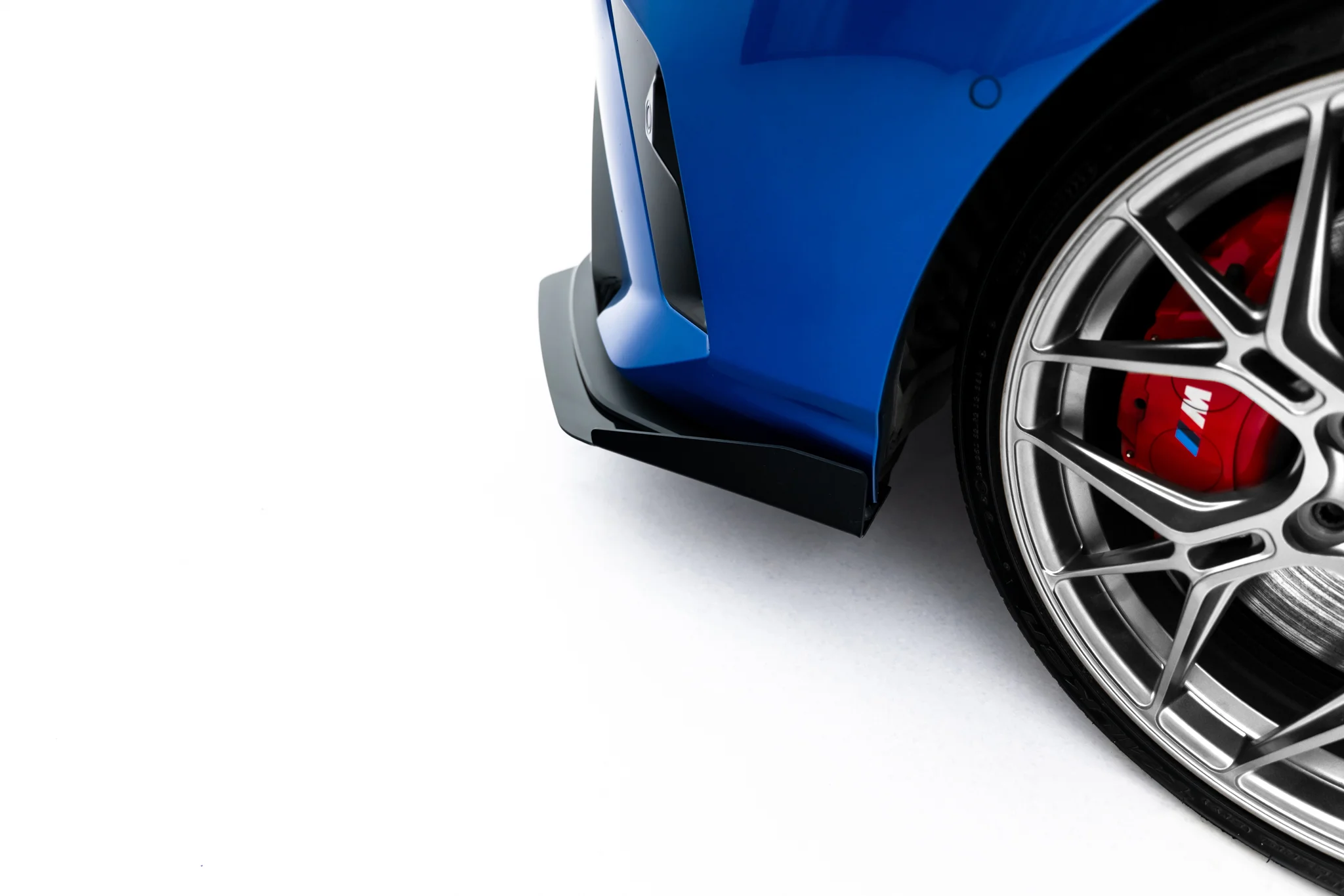 STREET PRO FRONT SPLITTER + FLAPS SUITABLE FOR BMW 2 M-PACK / M235I GRAN COUPE F74 – MAXTON DESIGN - 3