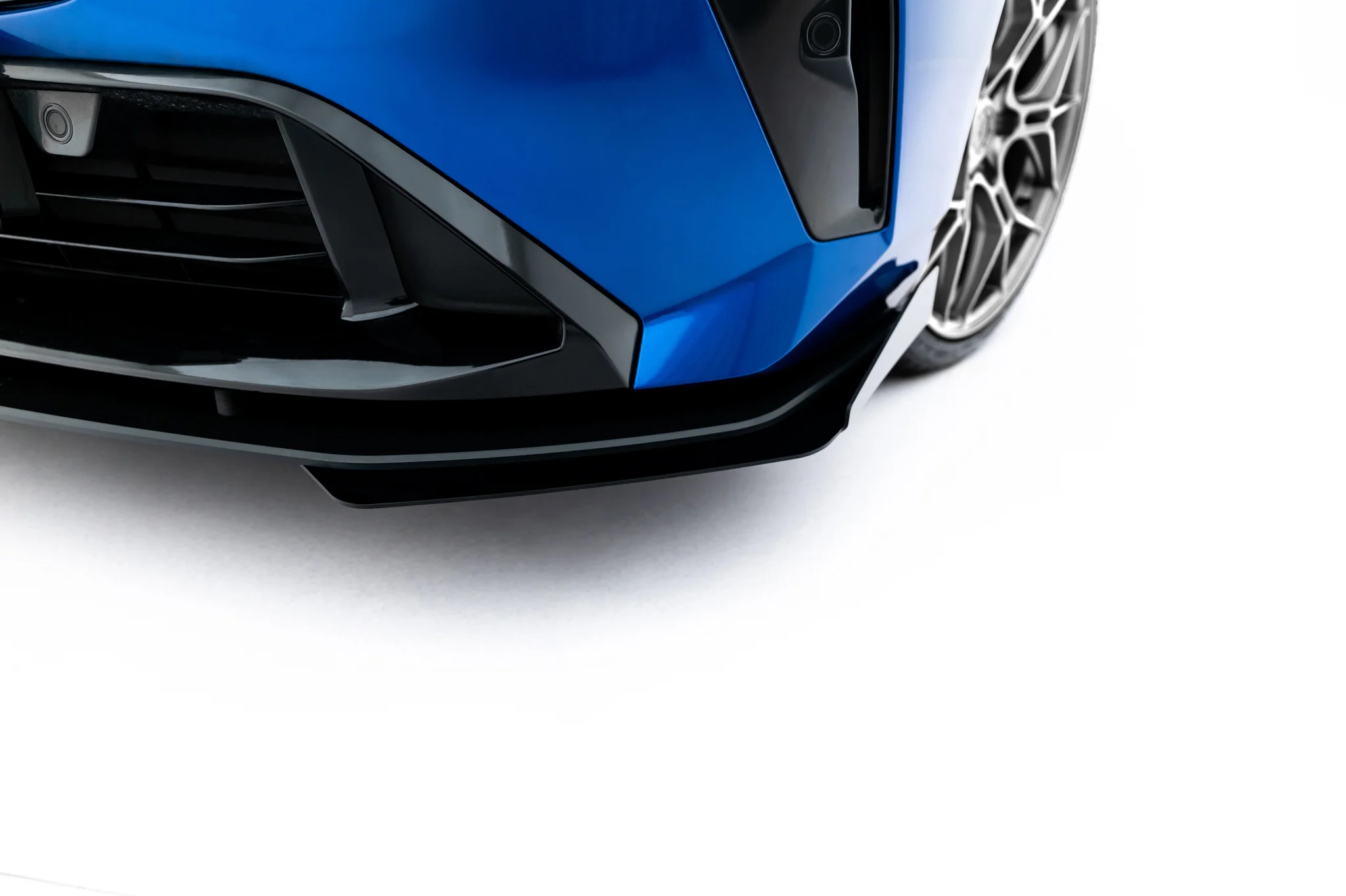 STREET PRO FRONT SPLITTER + FLAPS SUITABLE FOR BMW 2 M-PACK / M235I GRAN COUPE F74 – MAXTON DESIGN - 7