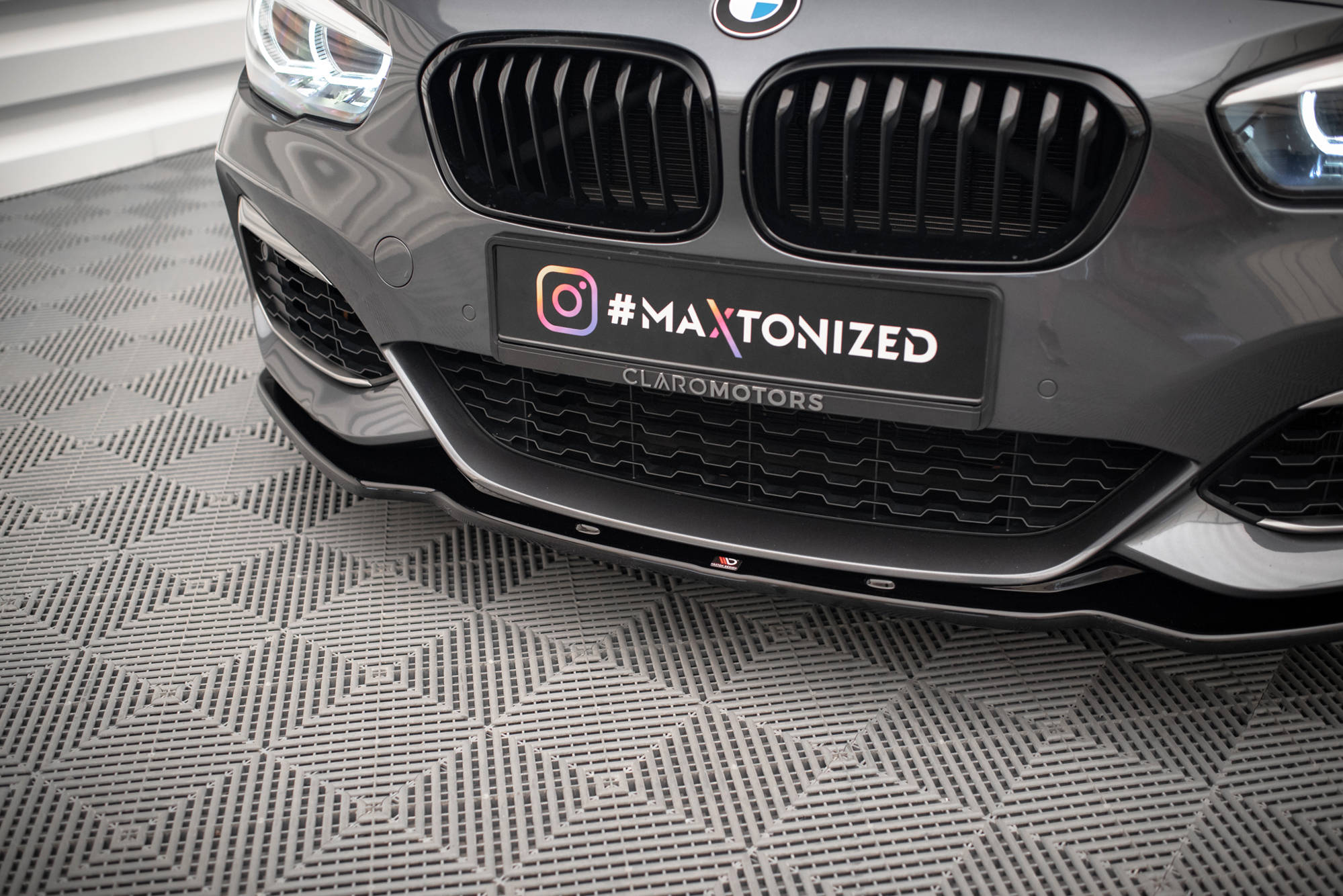 Front Splitter V.1 BMW 1 F20 / F21 Facelift - 3