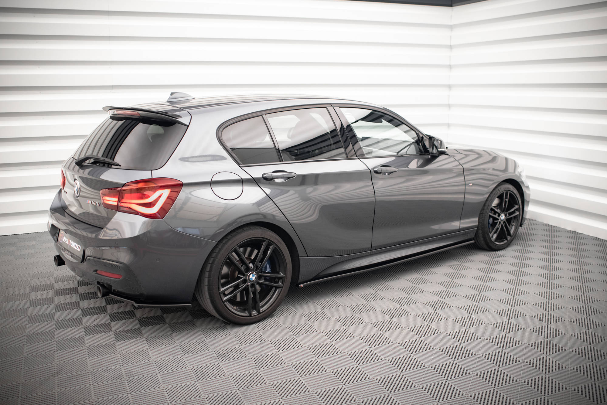 Side Skirts Diffusers V.1 BMW 1 F20 M135i / M140i / M-Pack - 4