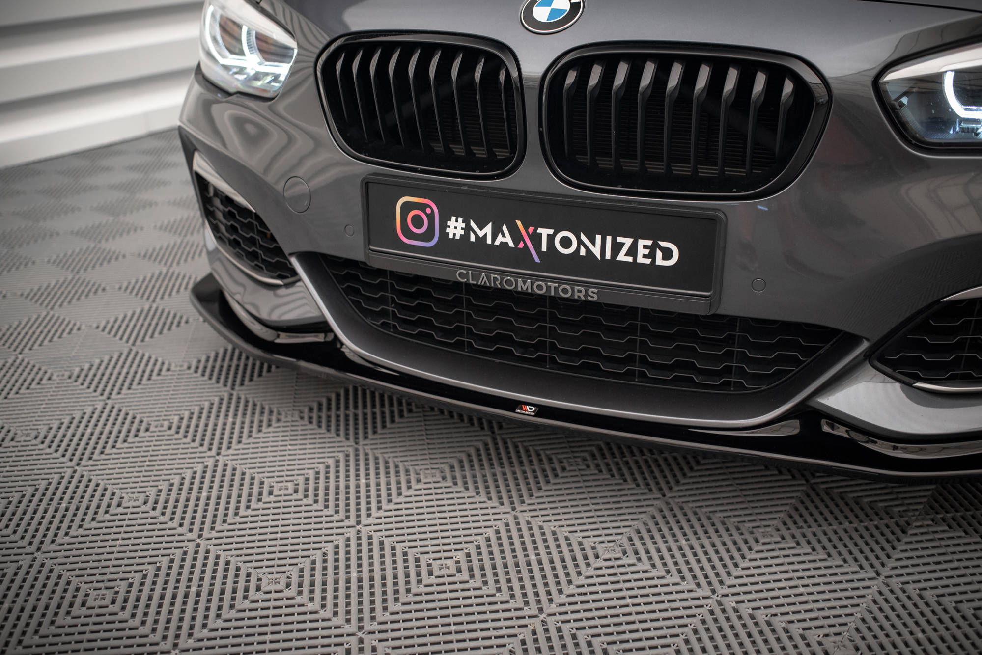 Front Splitter V.3 BMW 1 F20 / F21 Facelift - 3