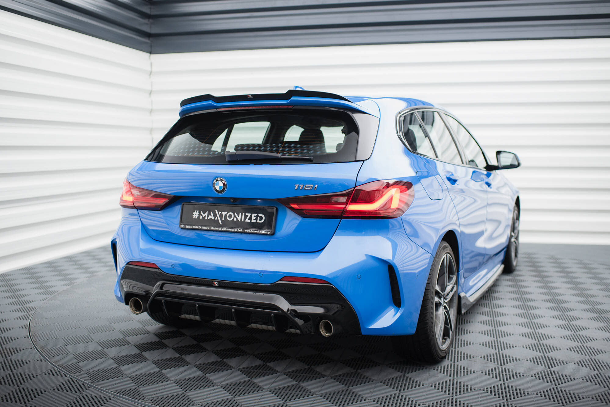 Spoiler CAP V.1 BMW 1 M135i / 128ti / M-Pack F40 - 3