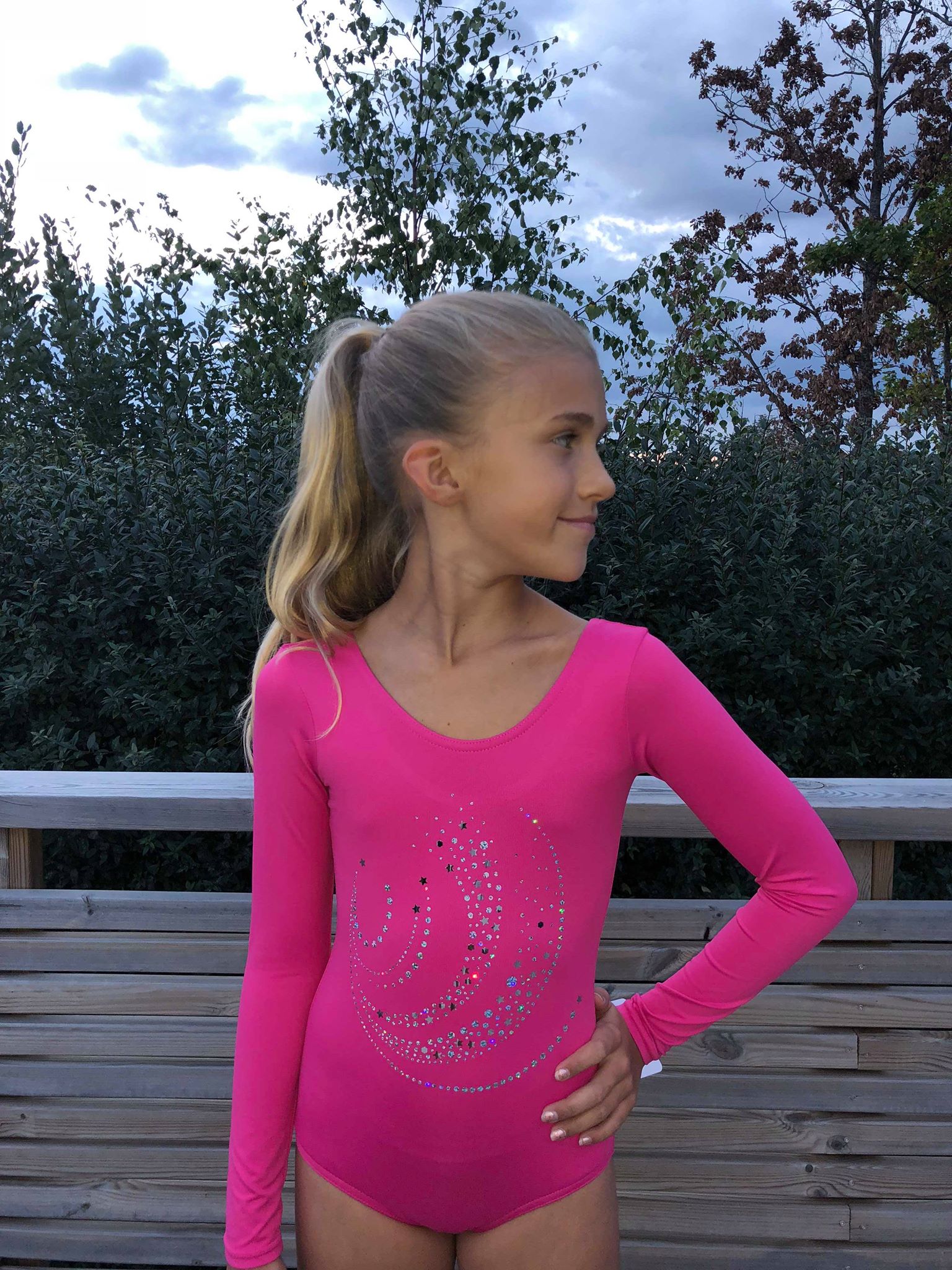 Långärmad body / gymnastikdräkt 9 färger för både barn och vuxna  - 2