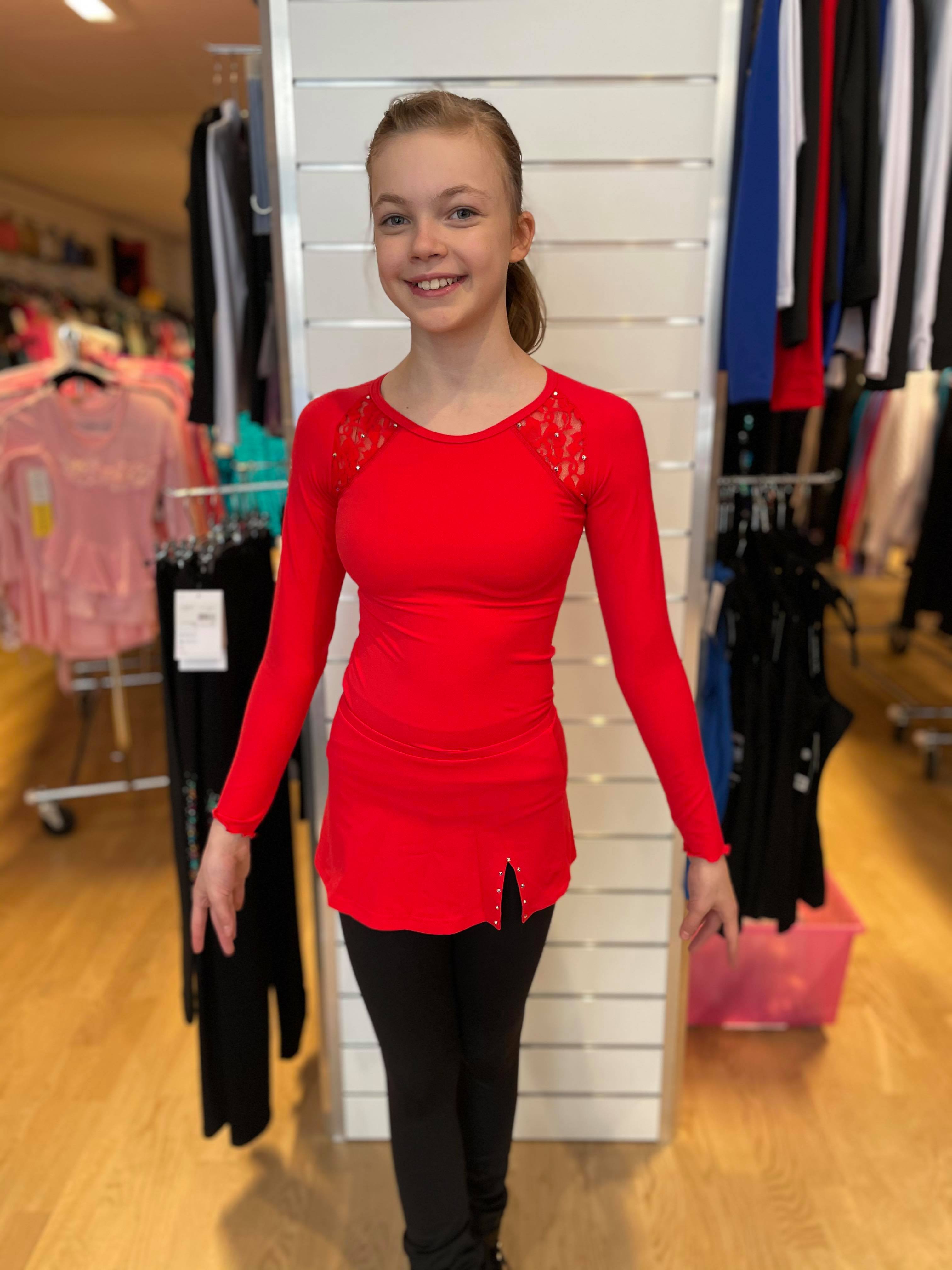 Långärmad röd topp från Bolero med spetsinfällningar och kristaller - 2