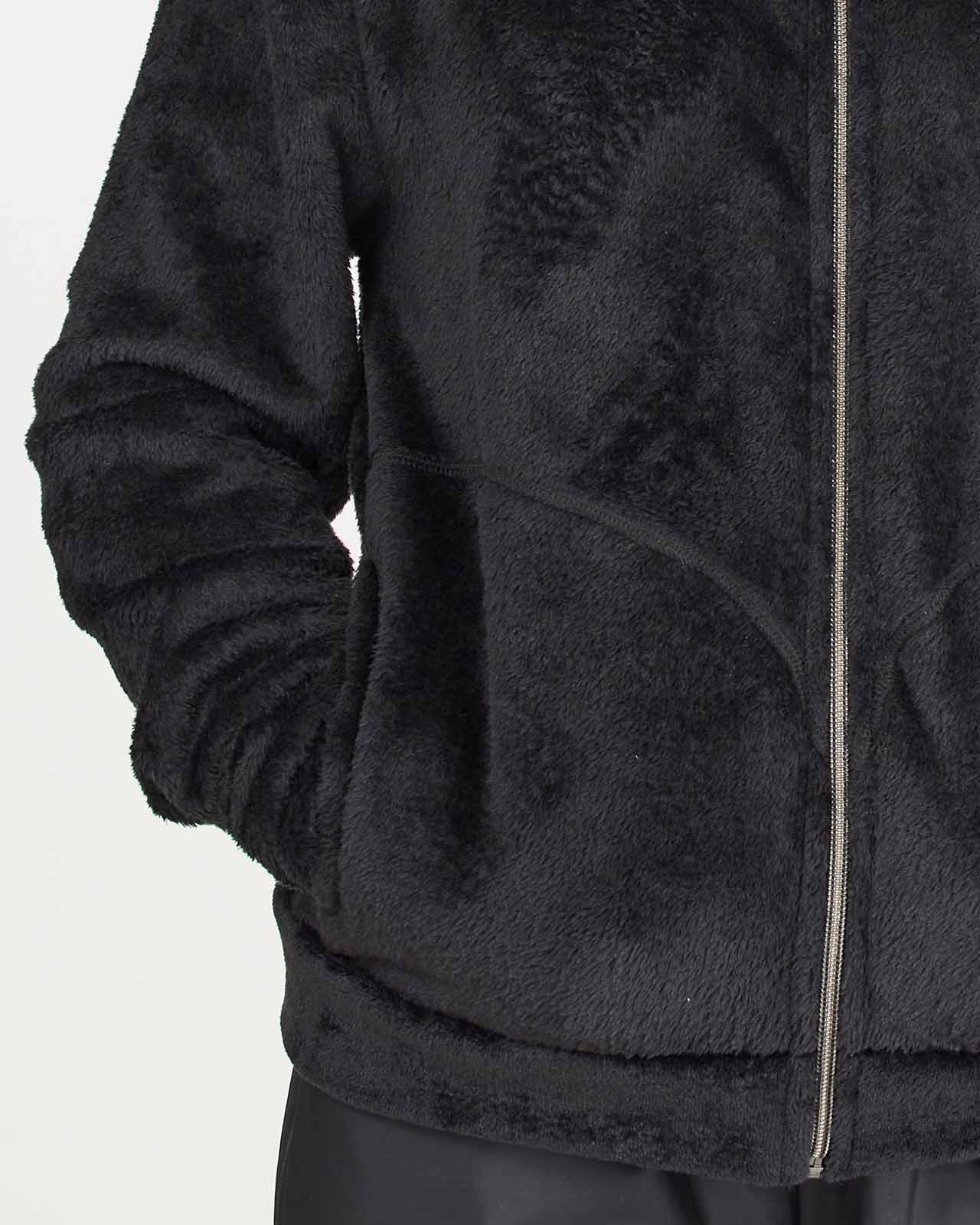Svart jacka i fuskpäls från Sagester - 5