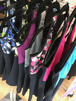 Träningslinne i olika färger  från Elicca