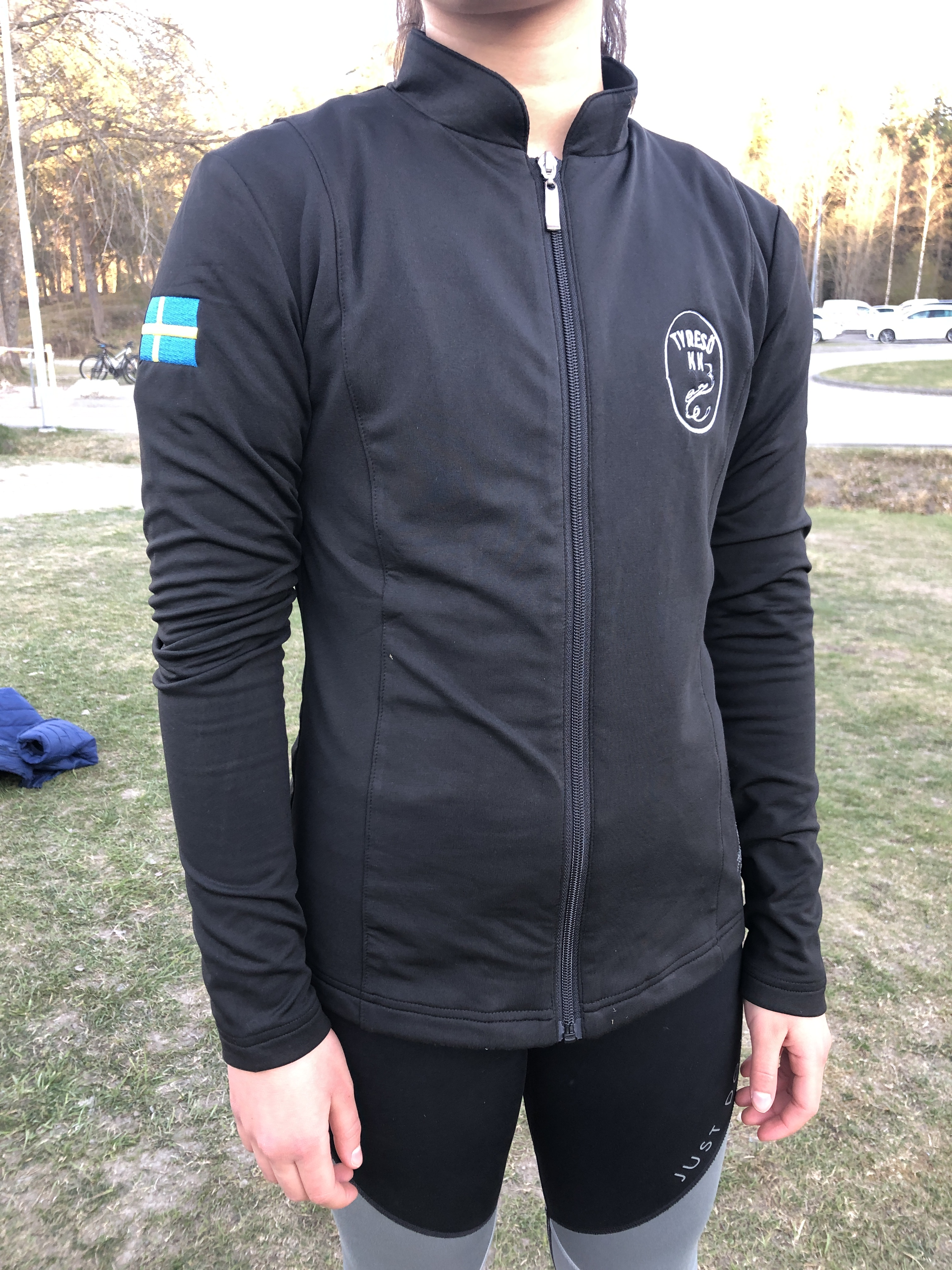 Svart klubbjacka Tyresö - 2