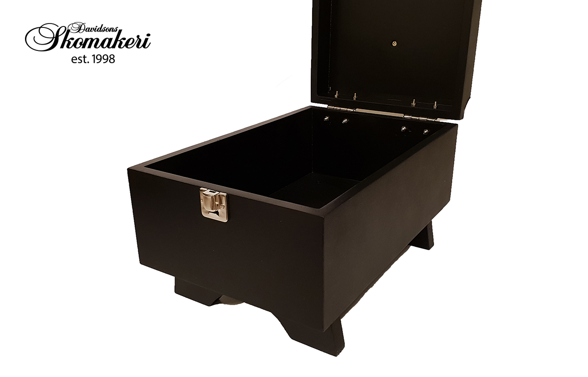 Vintage. Black - 2