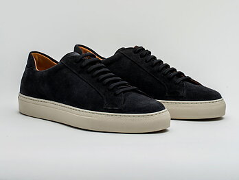 Sweyd. Nero suede