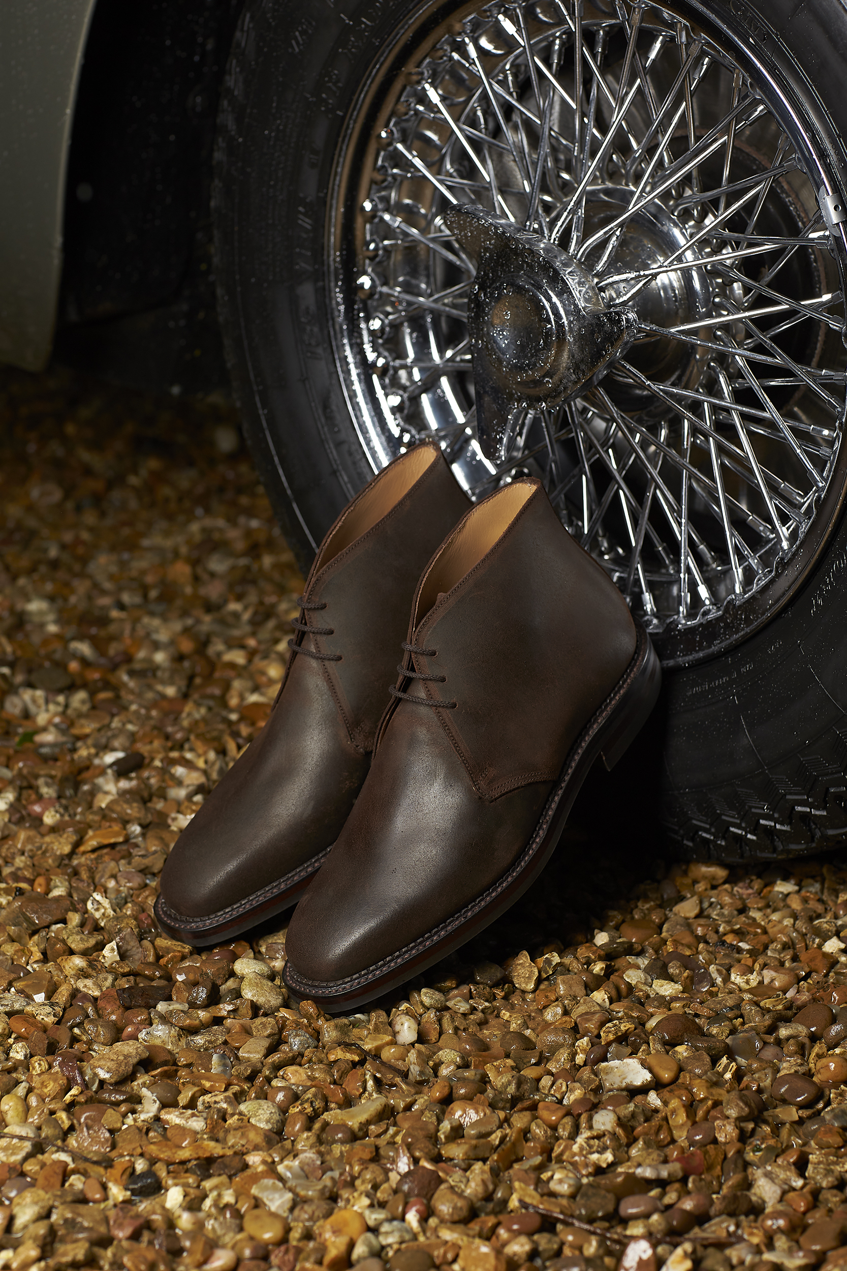 Molton. Dk Brown Roughout Suede - 10