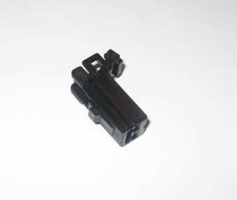 Amp multilock male plug 2-wire