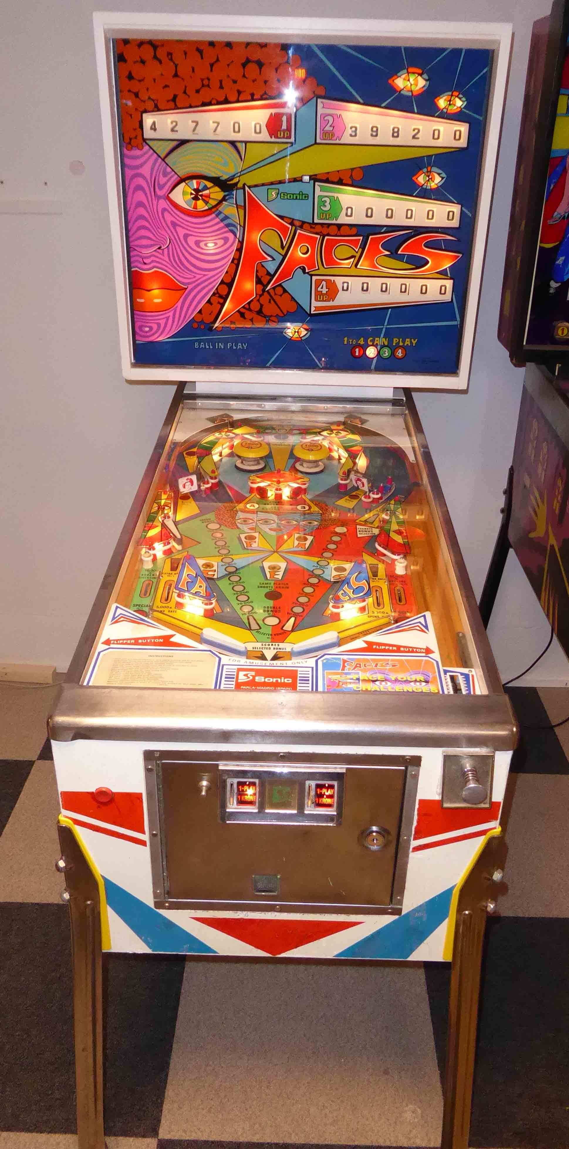 Pinball Machine FFaces SegasaSonic Pinball Machine Free Play