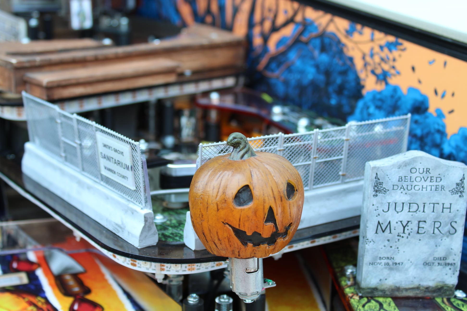 Halloween Collector's Edition (Spooky Pinball)   - Contact us for availability - 18