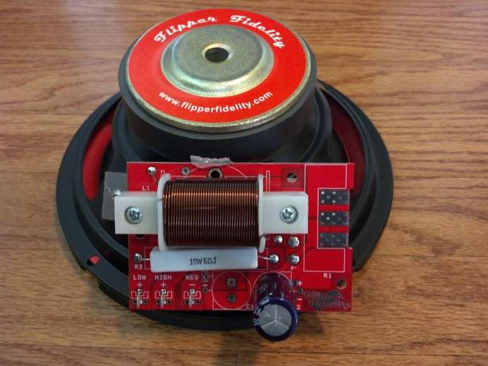 Premium WPC89 Speaker System with Dual 5" Speakers Free Play