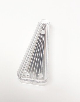 1-1/2" x 5/8" Triangle Transparent Starburst Clear Playfield Insert